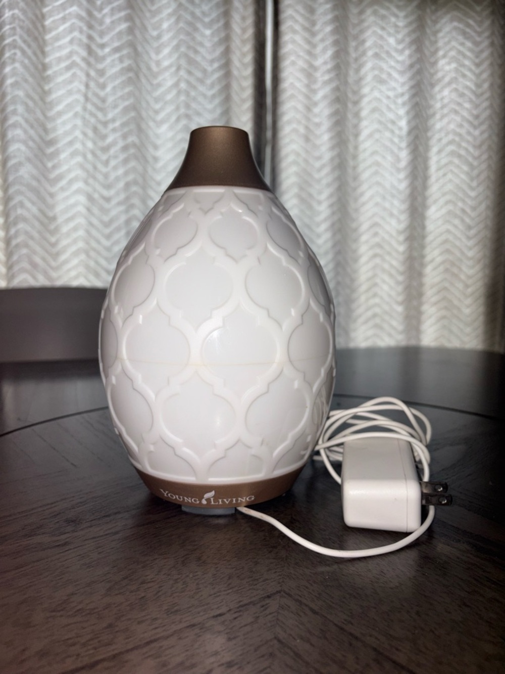Young Living White Diffuser light with Bronze Accents, Color Changing Options